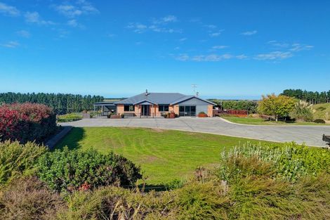 Photo of property in 65 Concord Line, Kaitoke, 4572