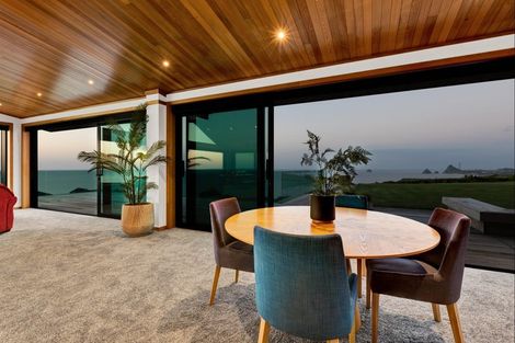 Photo of property in 24 Washer Road, Omata, New Plymouth, 4374