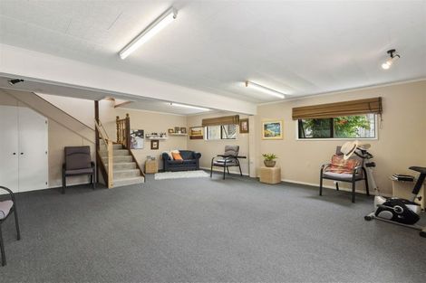 Photo of property in 1/10 Kiteroa Terrace, Rothesay Bay, Auckland, 0630