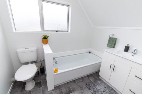 Photo of property in 8 Abilene Crescent, Churton Park, Wellington, 6037