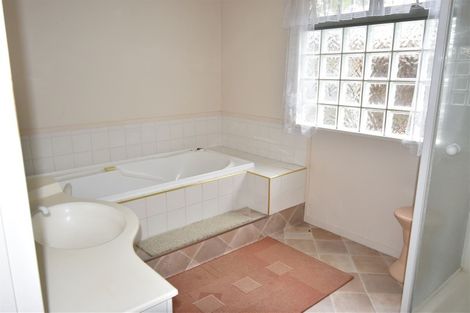 Photo of property in 9 Seales Road, Morrinsville, 3300