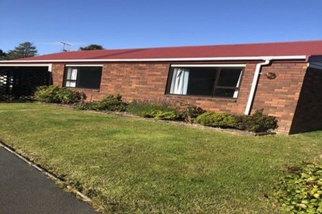 Photo of property in 35 Mitchell Street, Abbotsford, Dunedin, 9018