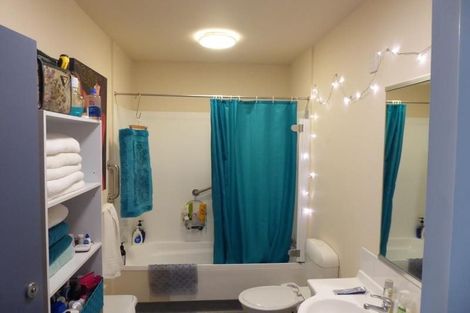 Photo of property in Luxford Villas, 104/72 Herald Street, Berhampore, Wellington, 6023