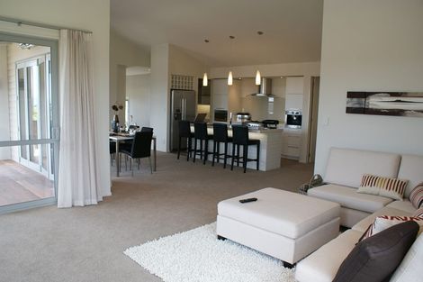 Photo of property in 71 Valley Road, Pukekohe, 2120