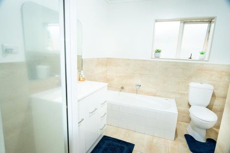 Photo of property in 26 Jury Place, Favona, Auckland, 2024