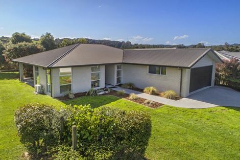 Photo of property in 63 Wairau Drive, Tikipunga, Whangarei, 0112