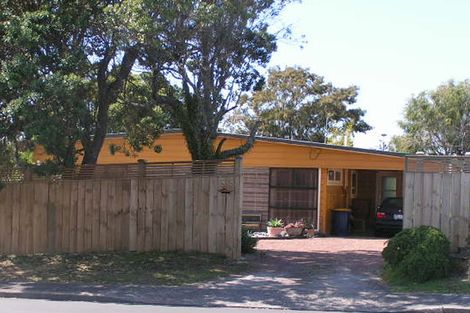 Photo of property in 155 Forrest Hill Road, Forrest Hill, Auckland, 0620