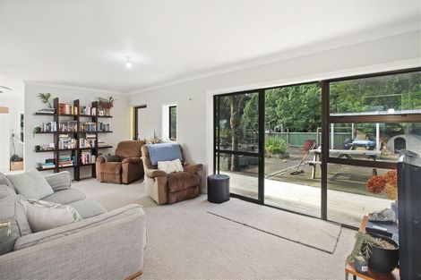 Photo of property in 430 Bald Hill Road, Waiuku, 2681