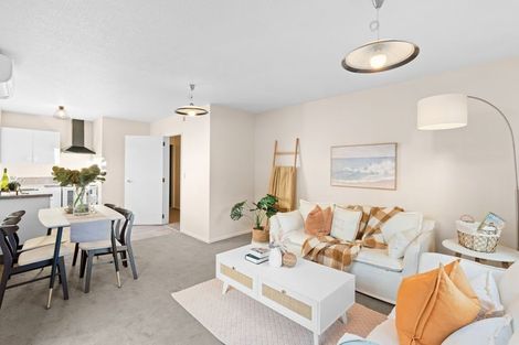 Photo of property in 3/16 Burdale Street, Riccarton, Christchurch, 8011