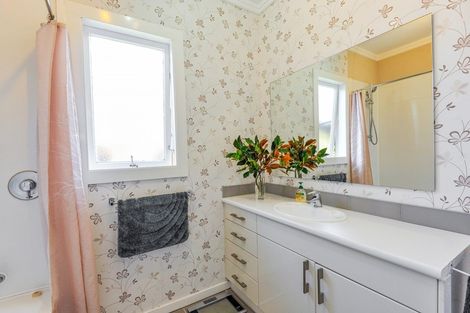 Photo of property in 38 Tucker Lane, Clive, 4102