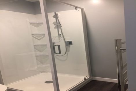 Photo of property in 28b Freyberg Street, Waterloo, Lower Hutt, 5011