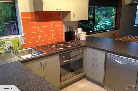 Photo of property in 2/23 Chipping Lane, Redwood, Christchurch, 8051