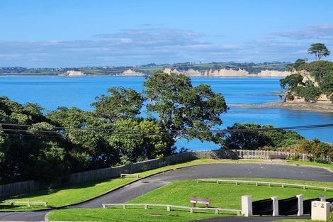 Photo of property in 8 South Avenue, Manly, Whangaparaoa, 0930