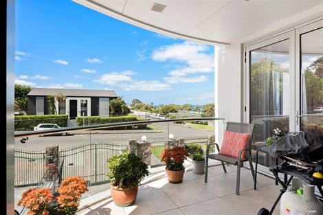 Photo of property in 5/7 The Promenade, Takapuna, Auckland, 0622