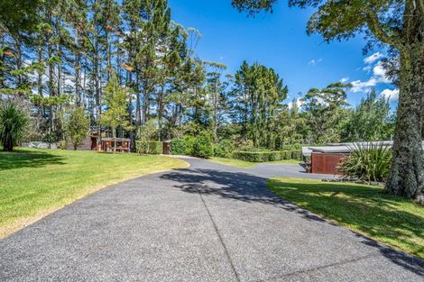 Photo of property in 66 Brownhill Road, Whitford, Manurewa, 2576