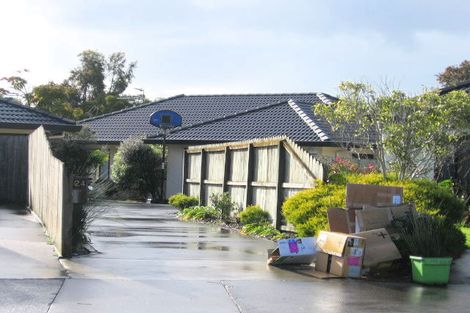 Photo of property in 24 Dulwich Place, Burswood, Auckland, 2013