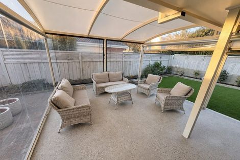 Photo of property in 11 The Grove, Red Beach, 0932