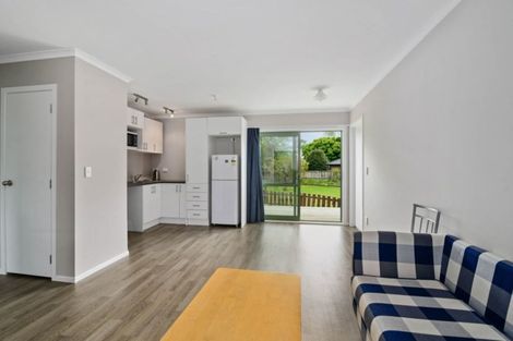 Photo of property in 17 Melrose Avenue, Owhata, Rotorua, 3010