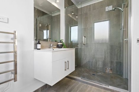 Photo of property in 8 Hehan Close, Cambridge, 3434