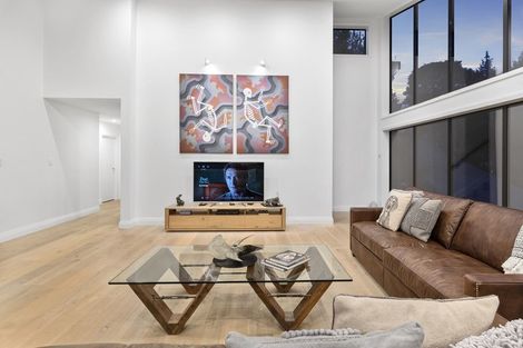 Photo of property in 393 Paremoremo Road, Paremoremo, Auckland, 0632