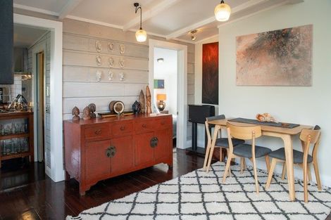 Photo of property in 6 Rauparaha Street, Waikanae Beach, Waikanae, 5036