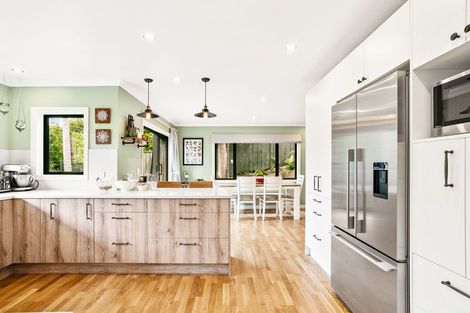 Photo of property in 73j Park Rise, Campbells Bay, Auckland, 0630