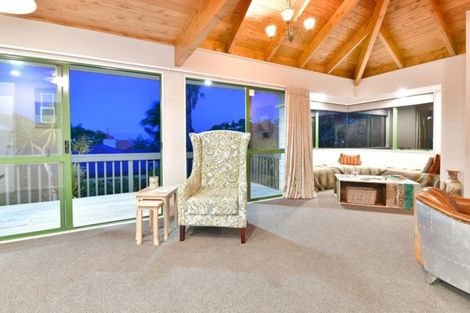 Photo of property in 18 Whale Cove, Stanmore Bay, Whangaparaoa, 0932