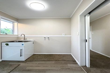 Photo of property in 1/6 Penion Drive, Flat Bush, Auckland, 2023