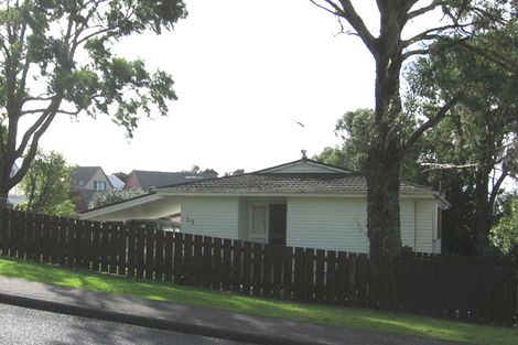 Photo of property in 25 Beauchamp Drive, Massey, Auckland, 0614