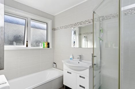 Photo of property in 117a Simpson Road, Papamoa Beach, Papamoa, 3118