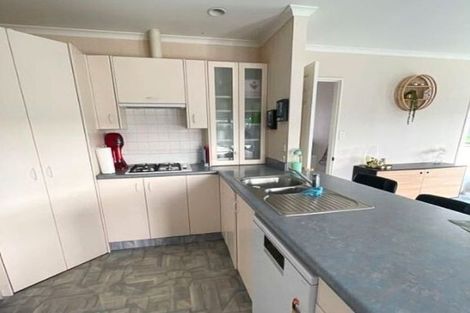 Photo of property in 1 Warwick Place, Springvale, Whanganui, 4501