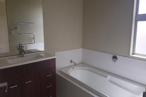 Photo of property in 21/40 Scarlet Oak Drive, Schnapper Rock, Auckland, 0632