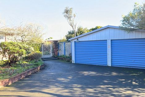 Photo of property in 53 Westburn Terrace, Burnside, Christchurch, 8041