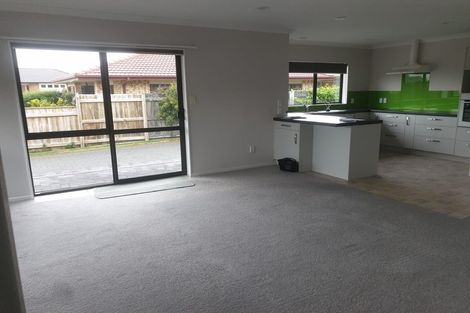 Photo of property in 19 Elmbridge Place, Owhata, Rotorua, 3010