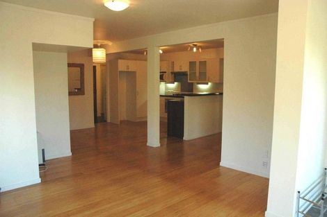 Photo of property in 3 Learmonth Avenue, Birkenhead, Auckland, 0626