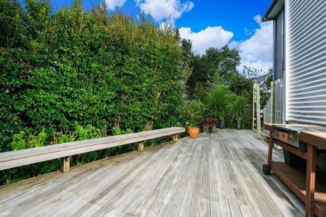 Photo of property in 63b Sunset Road, Totara Vale, Auckland, 0632