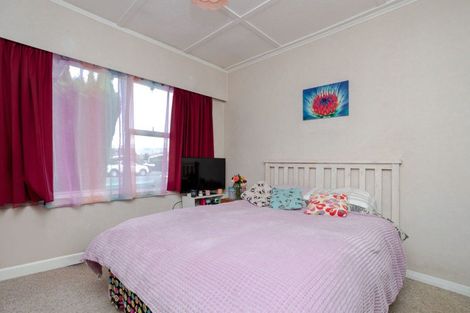 Photo of property in 20 Thyra Street, Dannevirke, 4930