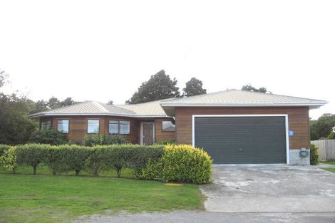 Photo of property in 32 Millhaven Place, Otaki, 5512
