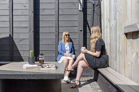 Photo of property in 6 Pense Place, Papamoa, 3118