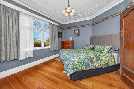 Photo of property in 56 Middleton Road, Kew, Dunedin, 9012