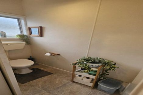 Photo of property in 69 Pendarves Street, New Plymouth, 4310