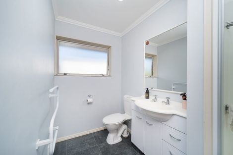 Photo of property in 12/358 College Street, West End, Palmerston North, 4410