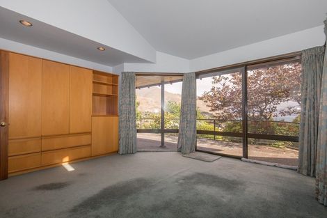 Photo of property in 9 Botting Place, Wanaka, 9305
