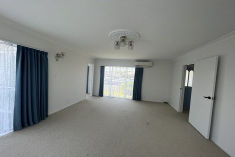 Photo of property in 1/5 Fenwick Avenue, Milford, Auckland, 0620