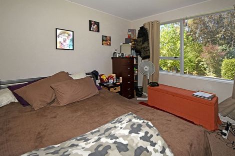 Photo of property in 16 Leonie Place, Aranui, Christchurch, 8061