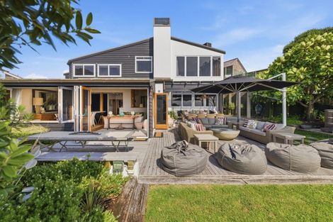 Photo of property in 125b Oceanbeach Road, Mount Maunganui, 3116