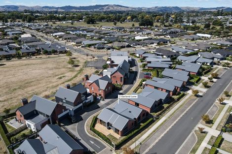 Photo of property in 2 Garland Lane, Leamington, Cambridge, 3432