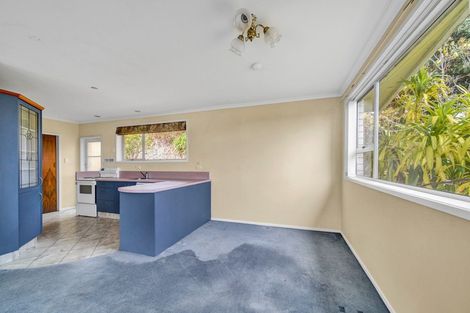 Photo of property in 43a Cumberland Street, Merrilands, New Plymouth, 4312