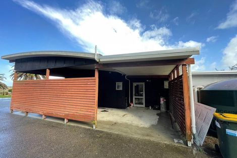 Photo of property in 115 Riverhead Road, Kumeu, 0892
