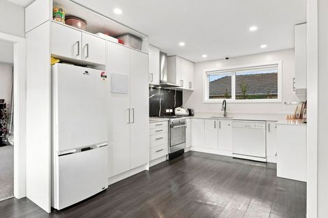 Photo of property in 68 Oakhampton Street, Hornby, Christchurch, 8042